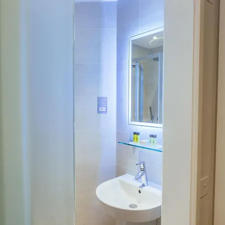 Oliver Plaza Hotell London