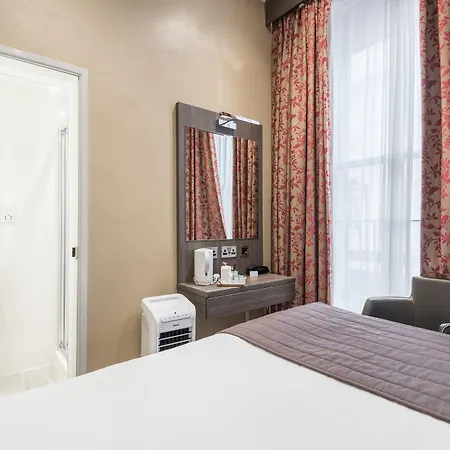 Brunel Hotel