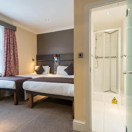 Hotel Brunel 3*