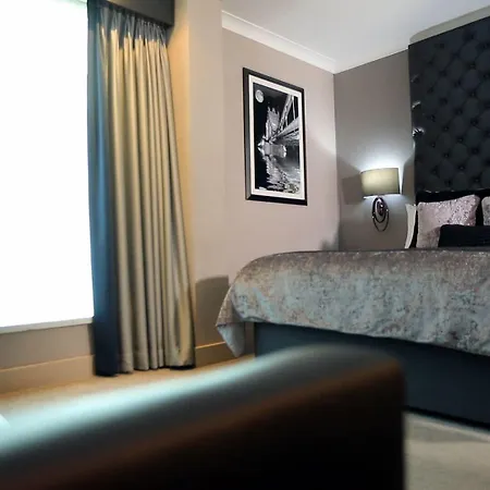 The Continental Hotel, Heathrow Hotel Hounslow