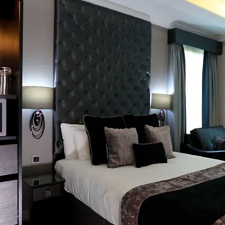 The Continental Hotel, Heathrow Hotel
