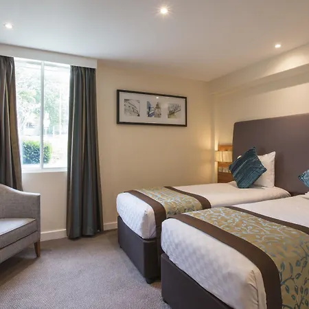Thistle London Heathrow Terminal 5 Hotel Hillingdon