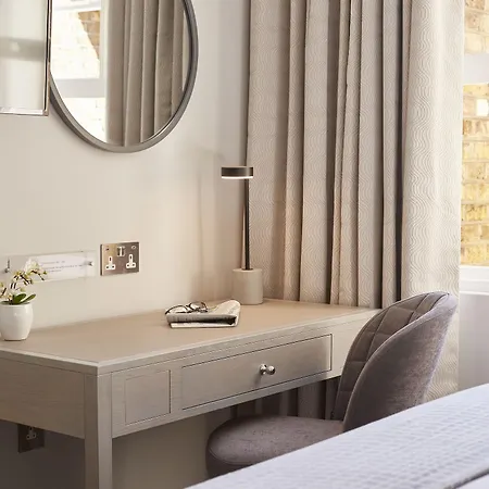 Fifty-four Boutique Hotel London