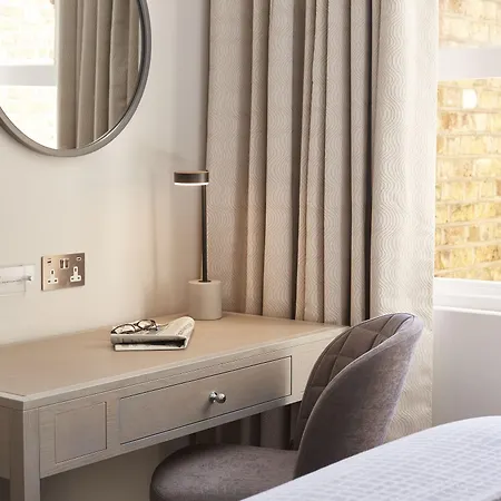 Hotel Fifty-four Boutique 4*