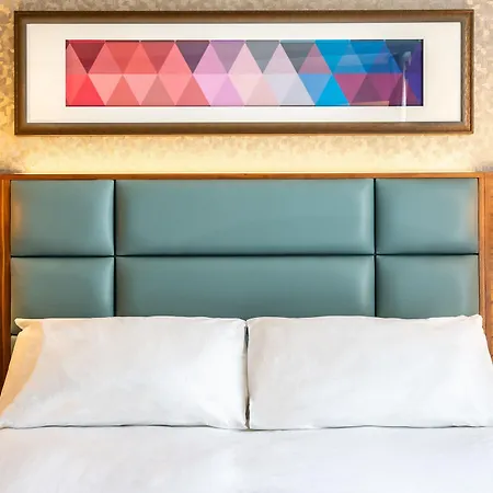 The Lensbury Hotel 4*