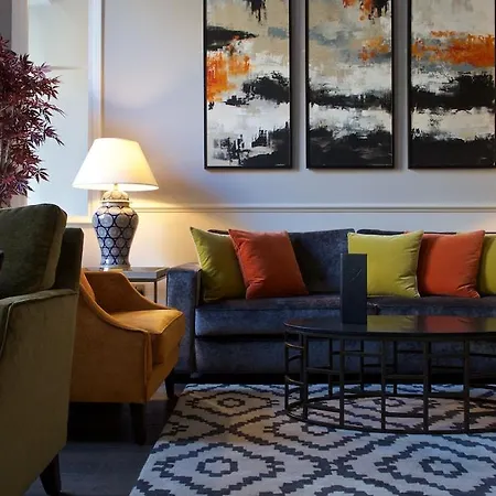Fifty-four Boutique Hotel London
