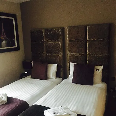 Heathrow 4* Hounslow