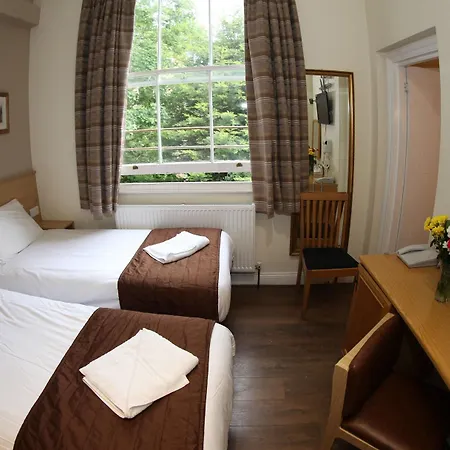 Holland Court Gasthof 3*