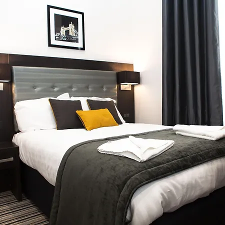 Hotel The Tudor