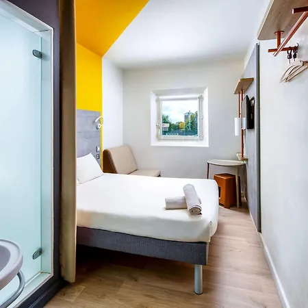 Ibis Budget London 2* Hounslow