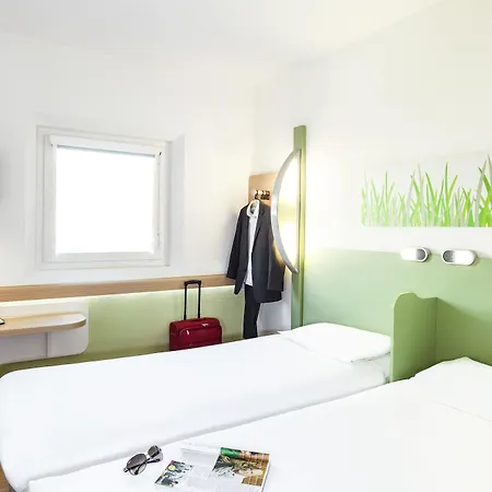 Ibis Budget London 2*