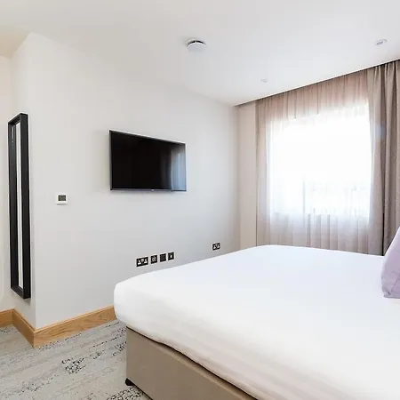 Sanctum International Belsize Lejlighed