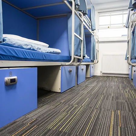 Smart Russell Square Hostel *