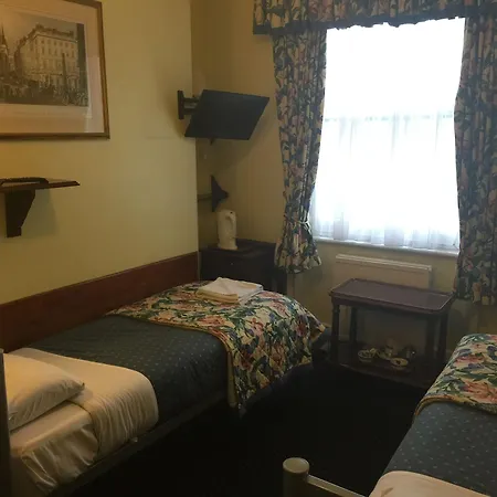 Albany Bed & Breakfast London