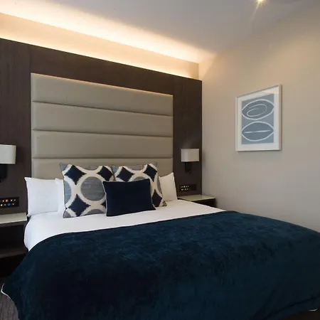 The Kings Head Hotel 4* London