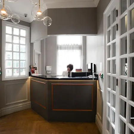 Hotel The Kings Head 4*