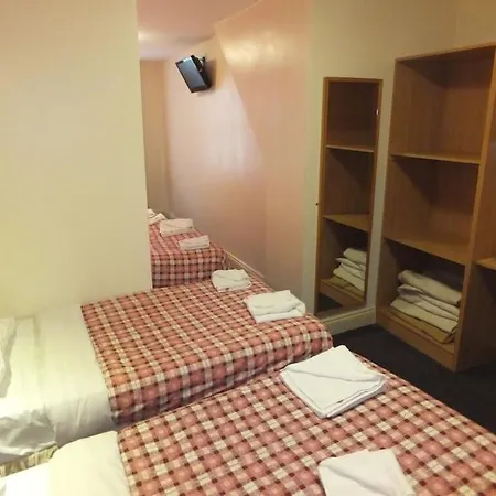 Guest house Carlton London