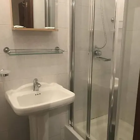 Shelton Hotel, Finsbury Park Ξενοδοχείο 3*