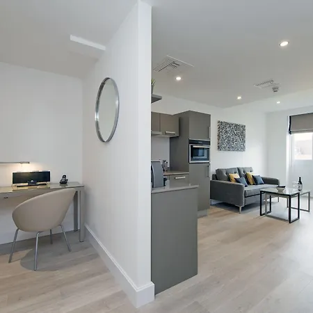 The Rosebery By Supercity London