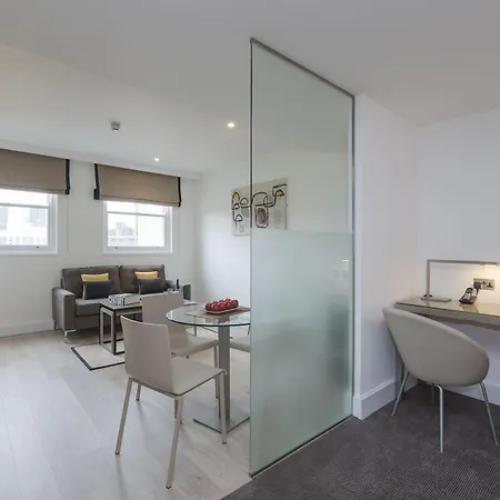 Aparthotel The Rosebery By Supercity