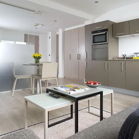 The Rosebery By Supercity 4* London