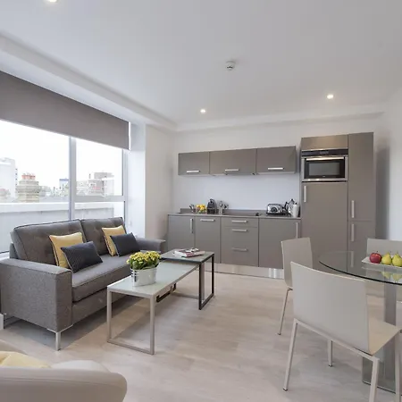 Aparthotel The Rosebery By Supercity 4*