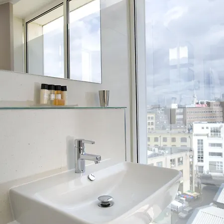 The Rosebery By Supercity Aparthotel 4*