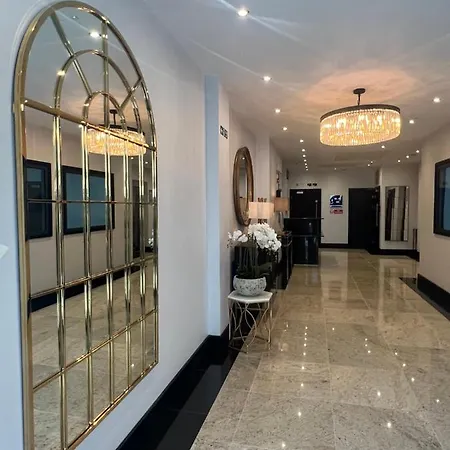 Hotel Hatton Garden 4*
