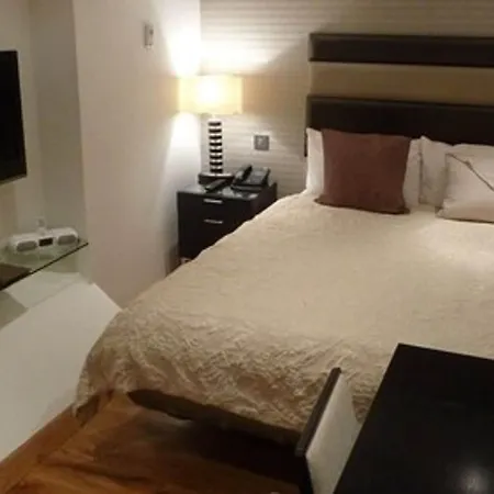 Space Apartmanhotel London