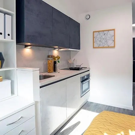 Apartment Minimalist Studio Apartments At Westcombe House In Greenwich London
