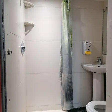 Hotel Craven Gardens 3*