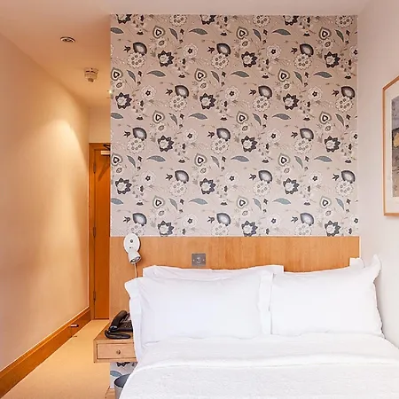 The Rockwell 4*