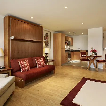Aparthotel Marlin Stratford