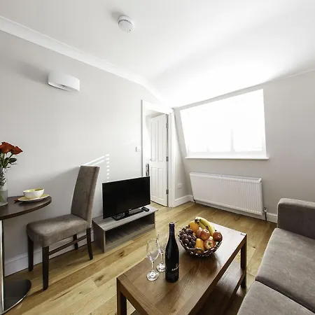 Lancaster Gate Apartment