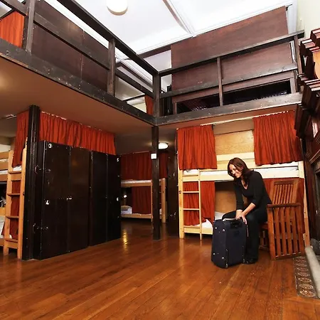 Hostel Palmers Swiss *