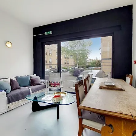 The Bethnal Place - Lovely 2bdr Flat * London