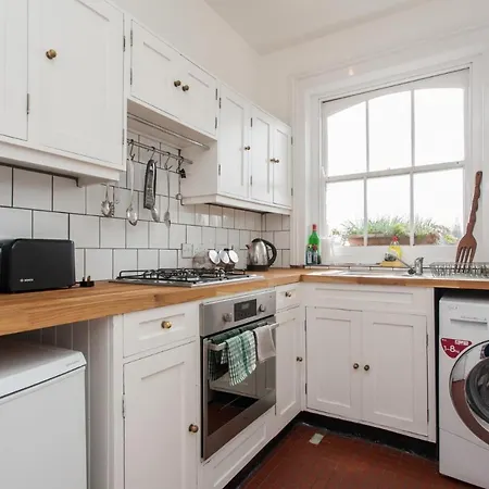 Large Shoreditch 2dbl Bed Loft * London