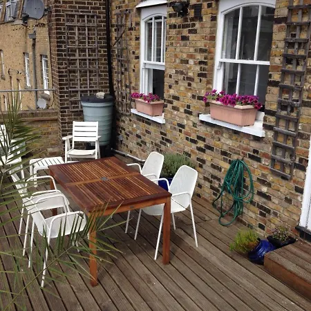 Large Shoreditch 2dbl Bed Loft Apartment *