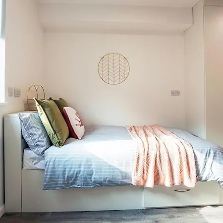 Minimalist Studio Apartments At Westcombe House In Greenwich * London