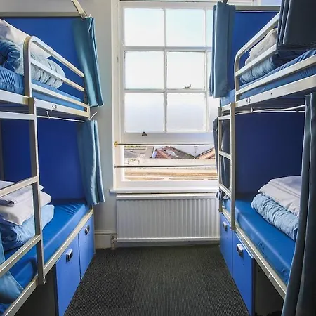 Hotel Craven Gardens 3*