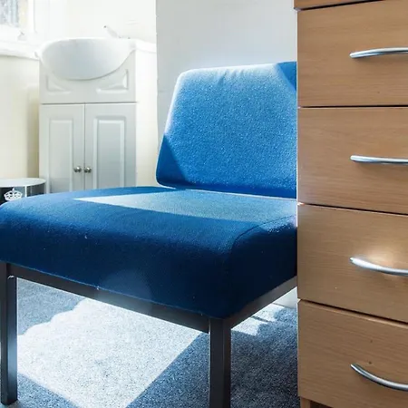 Continental Hostel London