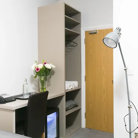 Belvilla Hill London מלון 4*
