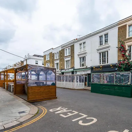 Pass The Keys - Hideaway In The Notting Hill Set *