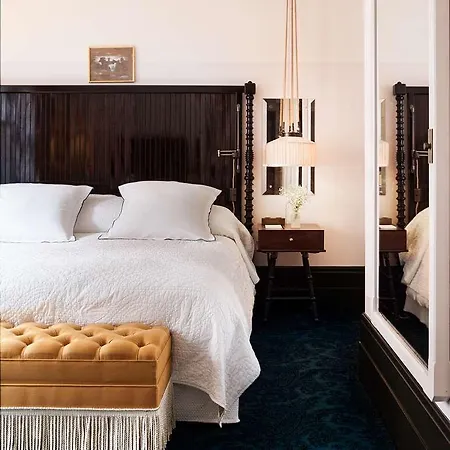 Hotel Chiltern Firehouse