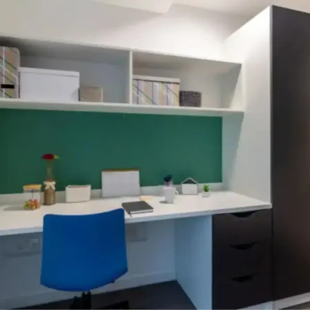 Modern Rooms In Wembley, Sk