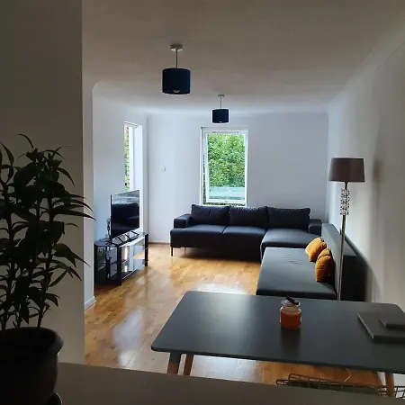Luxury Private Mews Modern In The Apartment