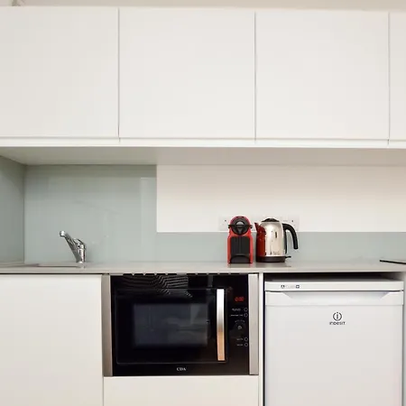 Kings Cross Serviced By Concept דירה
