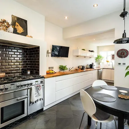 Beautiful 3bd Forest Hill South * London