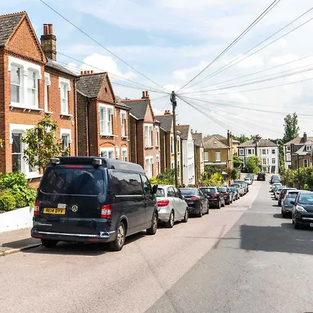 Beautiful 3bd Forest Hill South * London