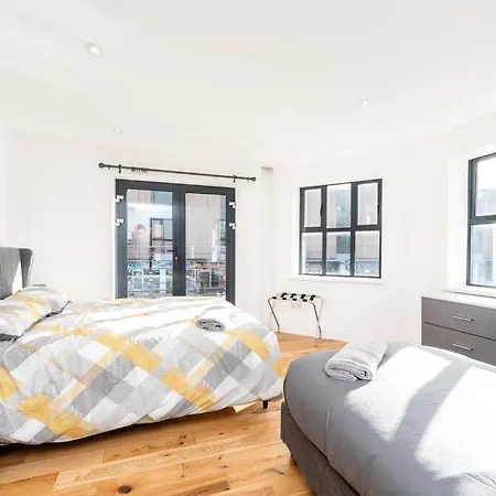 Large Close To London Br1 Ii * Uxbridge